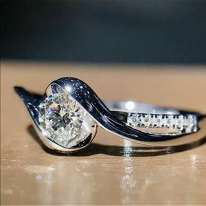 Women Fashion 925 Silver Rings White Sapphire